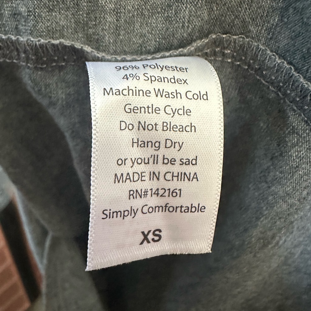 LulaRoe Randy Reglan Tee Size: XS - Picture 4 of 5